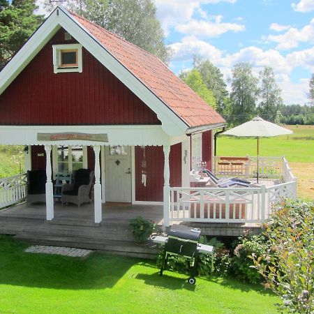 Rensmurs Hattstuga Sala Exterior foto